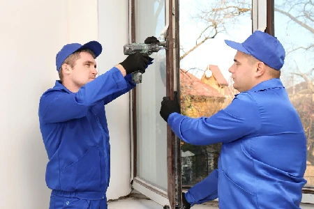 Residential Broken Glass Repair Solutions in Bloomingdale, FL