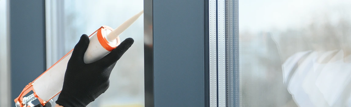 Glass Repair Specialist in Bloomingdale, FL